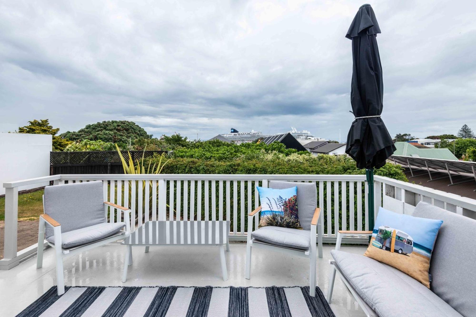 Awesome Beach House On Oceanview Road ماوْنت مونغانيو المظهر الخارجي الصورة